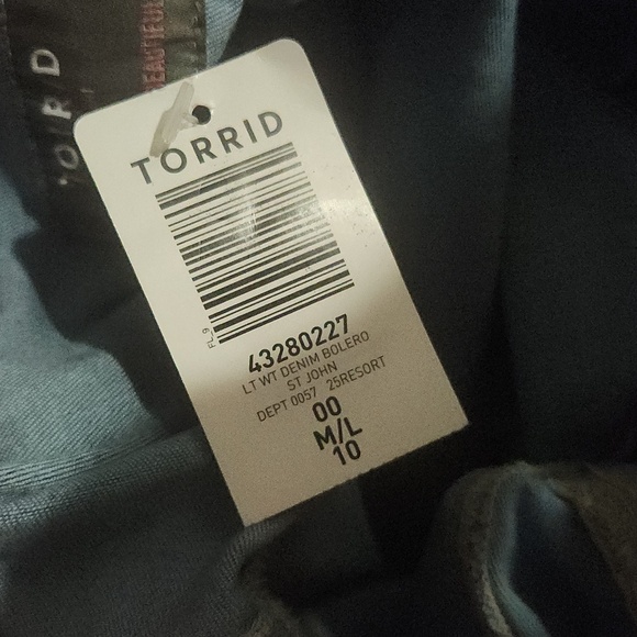 NEW! TORRID  100% cotton denim  bolero Sz Large - Picture 6 of 7